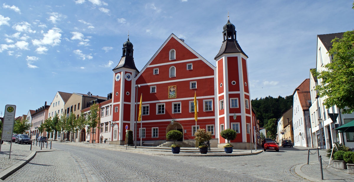 Rathaus Burglengenfeld - Burglengenfeld in der ErlebnisRegion Oberpfälzer Wald