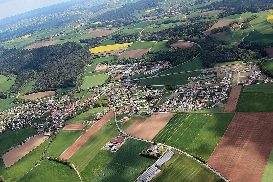 Luftbild von Irchenrieth - Irchenrieth in der ErlebnisRegion Oberpfälzer Wald
