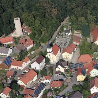 Burgruine und Kirche in Thanstein - Thanstein in der ErlebnisRegion Oberpfälzer Wald